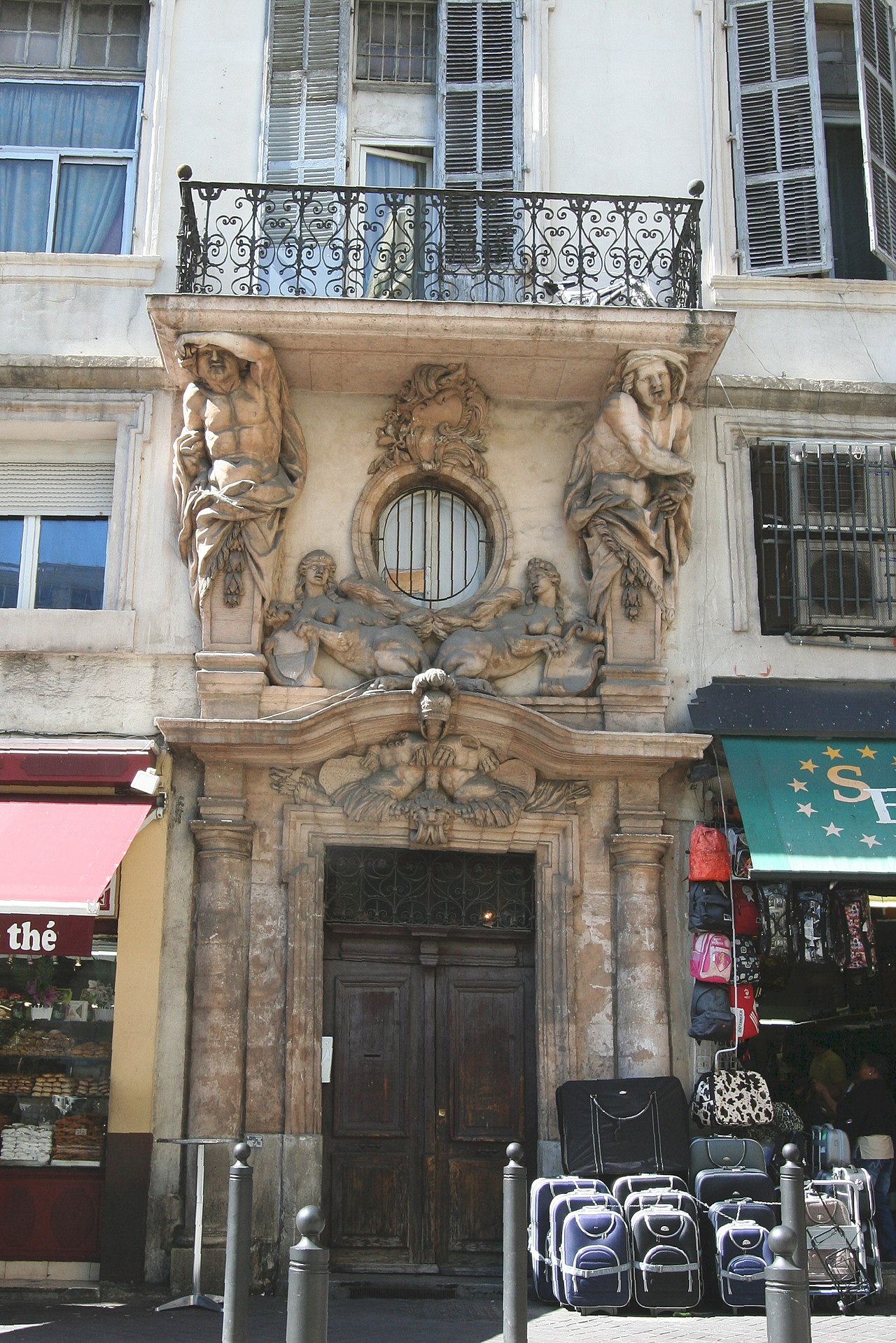 Photo de Hôtel Pesciolini à Marseille